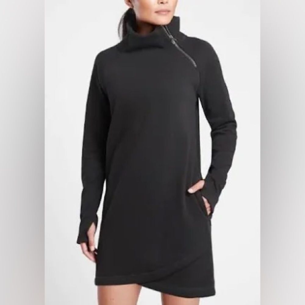 Athleta Cozy Karma Asymmetrical sweatshirt dress sz M
